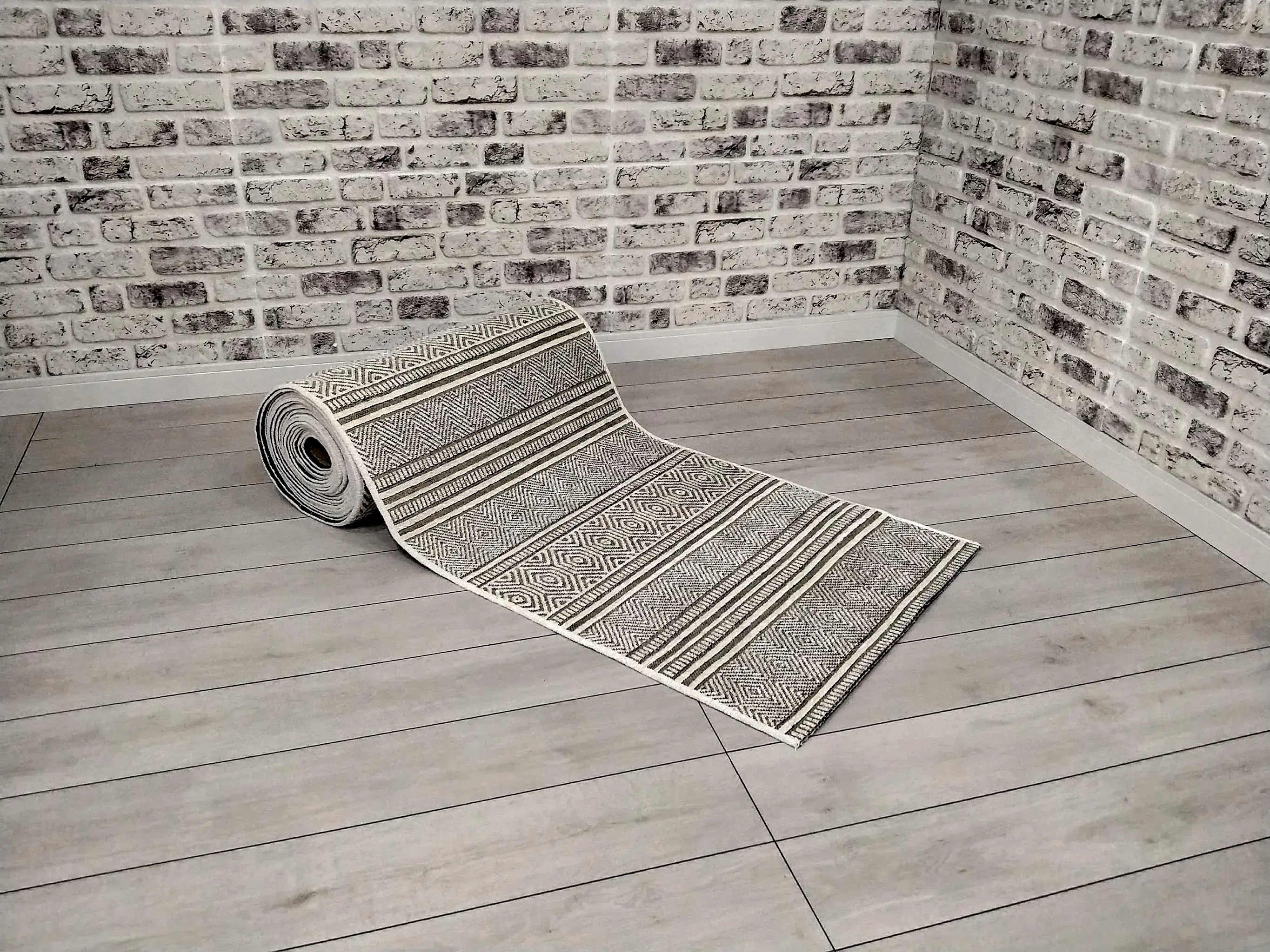 Gloria Kesme Halı (Özel Ölçü) - 4001 Ekru